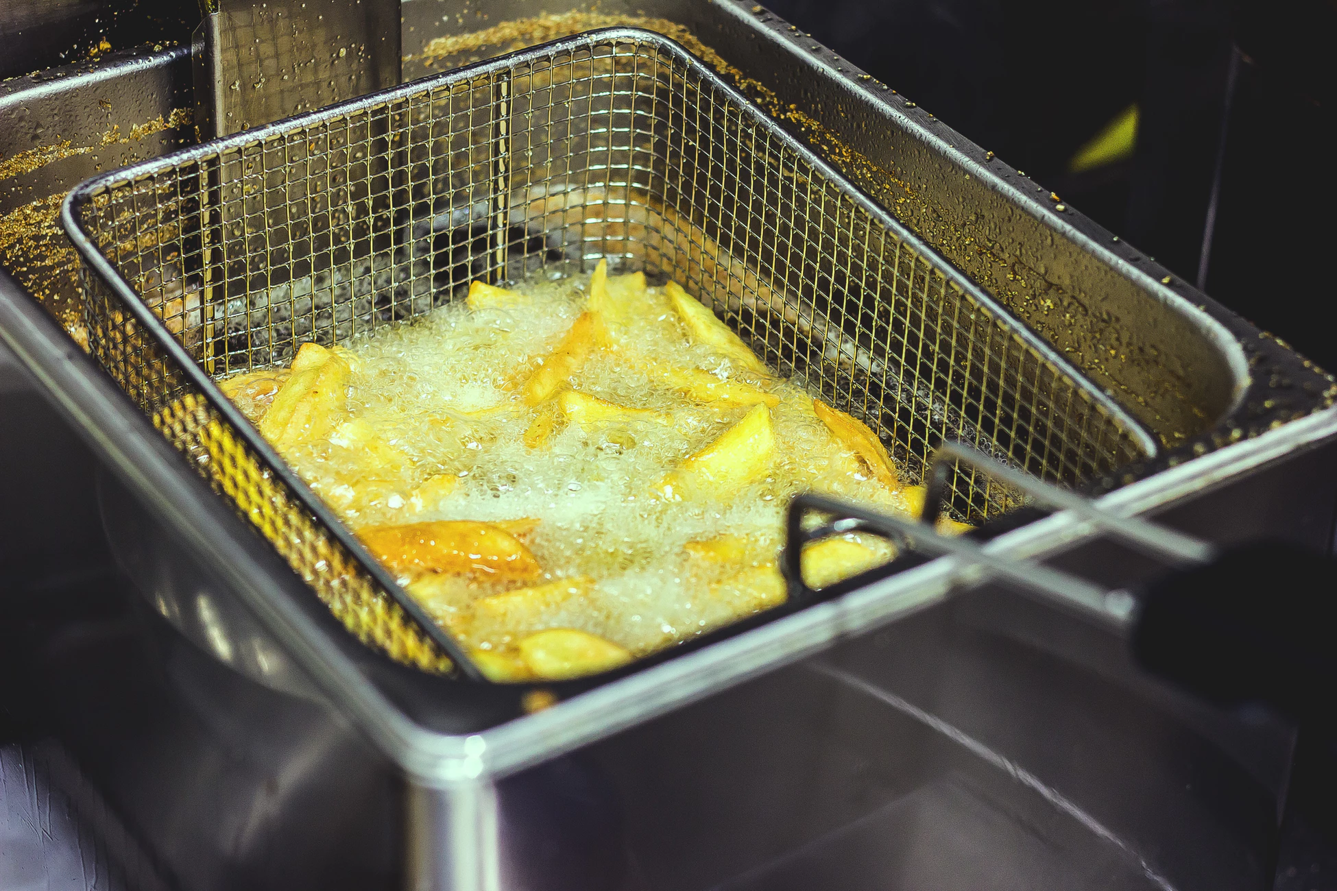 What Size Commercial Fryer Does Your Kitchen Need?
